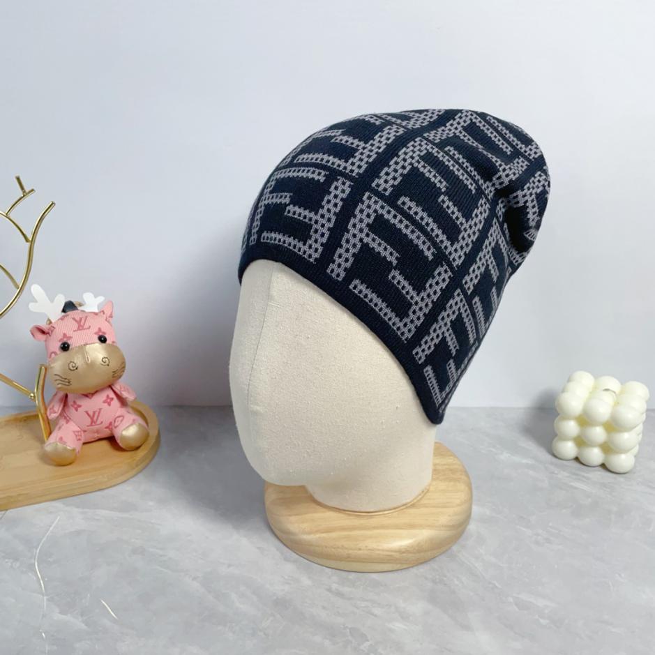 repliche,replica,perfette,siti di,affidabili,migliori siti,dove comprare,1:1,scarpe da ginnastica L’ultimo cappello in maglia di lana di Fendi, unisex repliche,replica,perfette,siti di,affidabili,migliori siti,dove comprare,1:1,scarpe da ginnastica L’ultimo cappello in maglia di lana di Fendi, unisex