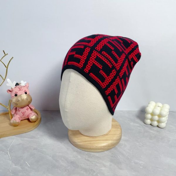 repliche,replica,perfette,siti di,affidabili,migliori siti,dove comprare,1:1,scarpe da ginnastica L’ultimo cappello in maglia di lana di Fendi, unisex
