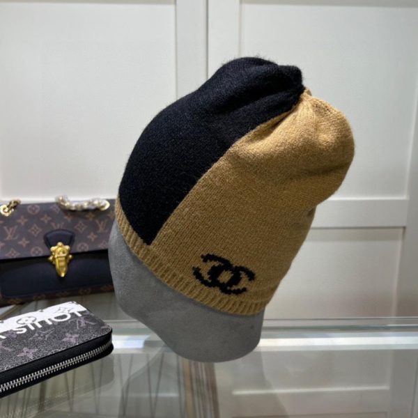 repliche,replica,perfette,siti di,affidabili,migliori siti,dove comprare,1:1,scarpe da ginnastica Berretto Chanel autunno e inverno color block