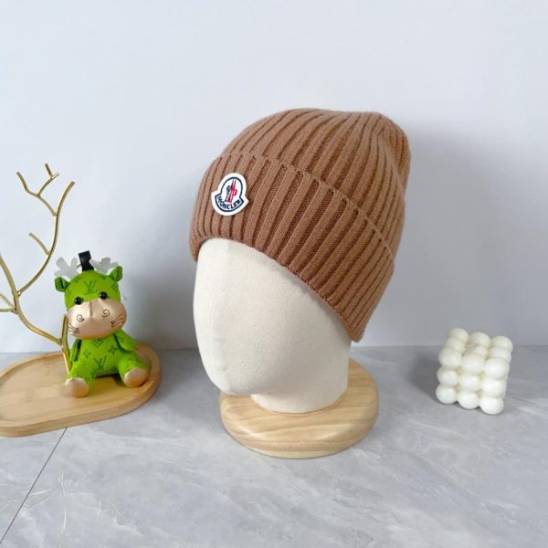 repliche,replica,perfette,siti di,affidabili,migliori siti,dove comprare,1:1,scarpe da ginnastica MONCLER berretto lavorato a maglia ultimo berretto lavorato a maglia di lana