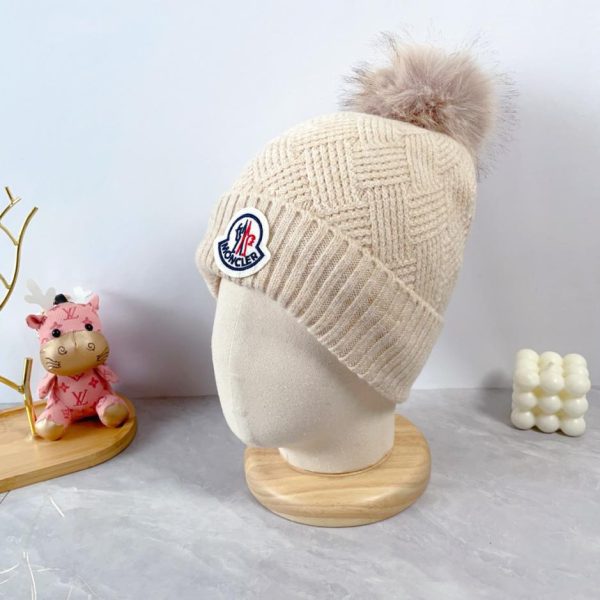 repliche,replica,perfette,siti di,affidabili,migliori siti,dove comprare,1:1,scarpe da ginnastica Berretto MONCLER in maglia