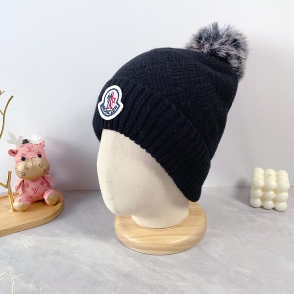repliche,replica,perfette,siti di,affidabili,migliori siti,dove comprare,1:1,scarpe da ginnastica Berretto MONCLER in maglia
