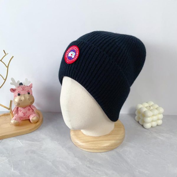repliche,replica,perfette,siti di,affidabili,migliori siti,dove comprare,1:1,scarpe da ginnastica L’ultimo cappello lavorato a maglia in lana di CANADA GOOSE