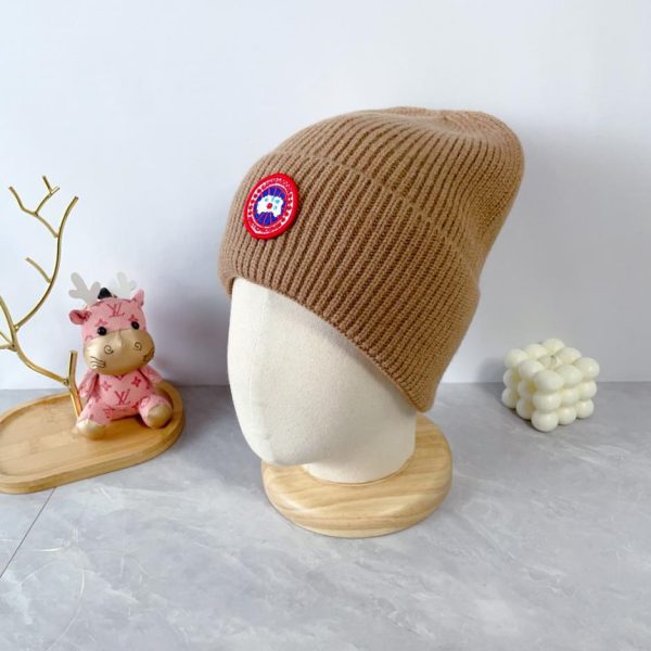 repliche,replica,perfette,siti di,affidabili,migliori siti,dove comprare,1:1,scarpe da ginnastica L’ultimo cappello lavorato a maglia in lana di CANADA GOOSE