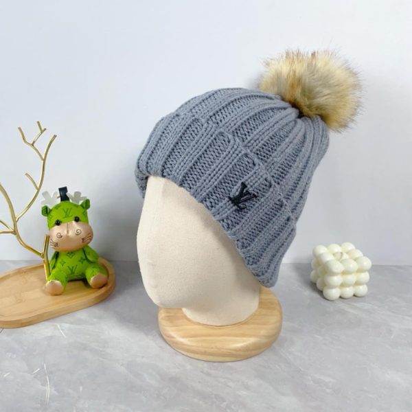 repliche,replica,perfette,siti di,affidabili,migliori siti,dove comprare,1:1,scarpe da ginnastica L’ultimo cappello lavorato a maglia di lana di Louis Vuitton