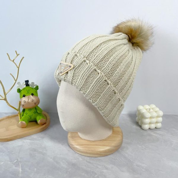 repliche,replica,perfette,siti di,affidabili,migliori siti,dove comprare,1:1,scarpe da ginnastica Ultimo cappello lavorato a maglia di lana di Prada