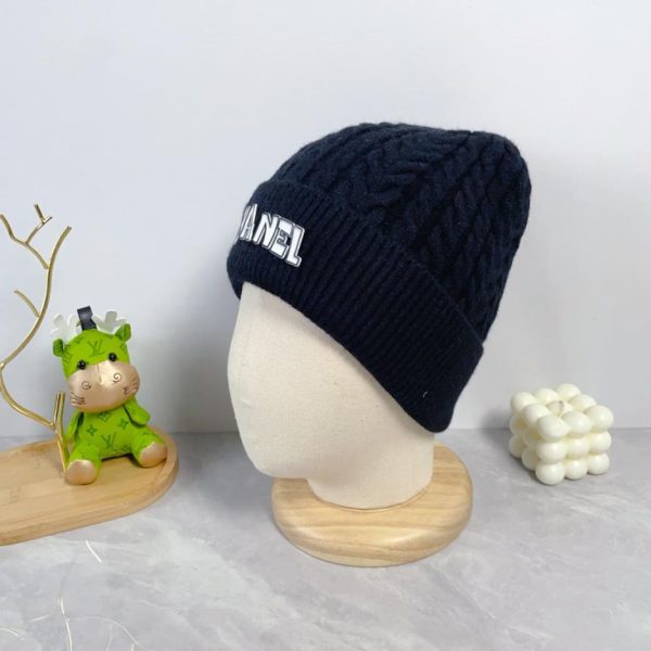 repliche,replica,perfette,siti di,affidabili,migliori siti,dove comprare,1:1,scarpe da ginnastica Chanel nuovo cappello freddo autunno e inverno