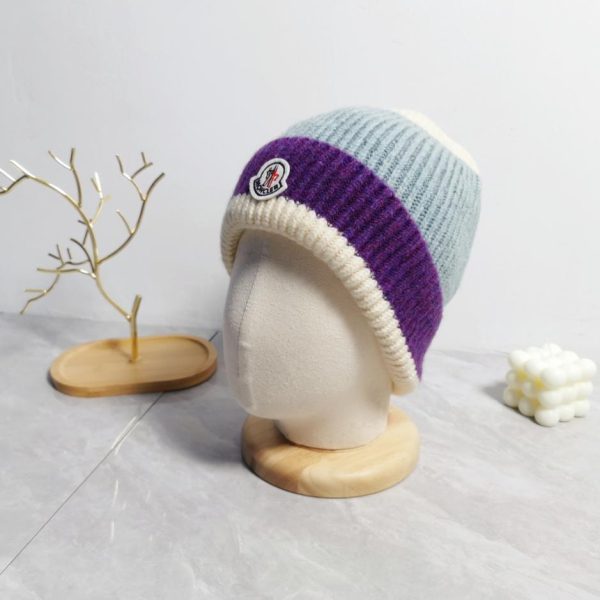 repliche,replica,perfette,siti di,affidabili,migliori siti,dove comprare,1:1,scarpe da ginnastica Berretto lavorato a maglia speciale MONCLER ultimo berretto lavorato a maglia di lana