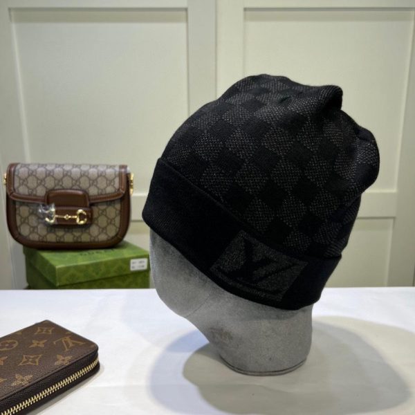 repliche,replica,perfette,siti di,affidabili,migliori siti,dove comprare,1:1,scarpe da ginnastica Cappello lavorato a maglia Louis Vuitton in materiale cashmere per uomo e donna