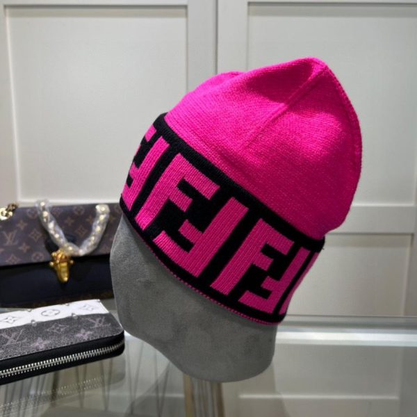repliche,replica,perfette,siti di,affidabili,migliori siti,dove comprare,1:1,scarpe da ginnastica Cappello in maglia Fendi per uomo e donna