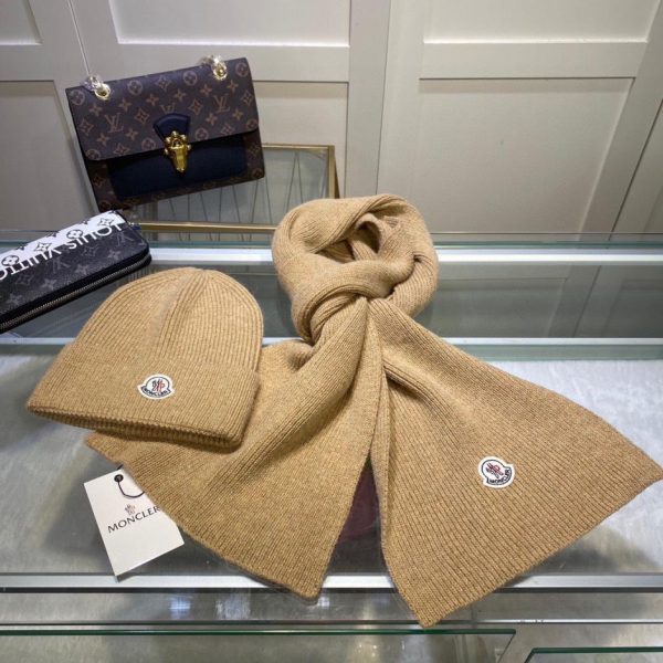 MONCLER Set classico cappello e sciarpa