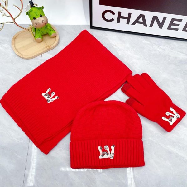 Set tre pezzi con sciarpa, cappello e guanti Louis Vuitton