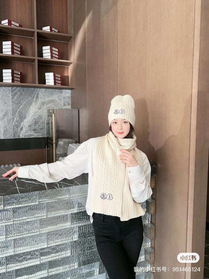 repliche,replica,perfette,siti di,affidabili,migliori siti,dove comprare,1:1,scarpe da ginnastica MONCLER Set classico cappello e sciarpa repliche,replica,perfette,siti di,affidabili,migliori siti,dove comprare,1:1,scarpe da ginnastica MONCLER Set classico cappello e sciarpa