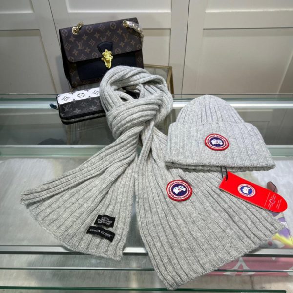 repliche,replica,perfette,siti di,affidabili,migliori siti,dove comprare,1:1,scarpe da ginnastica CANADA GOOSE Sito ufficiale di Canada Goose, ultima sciarpa con cappello lavorato a maglia in lana