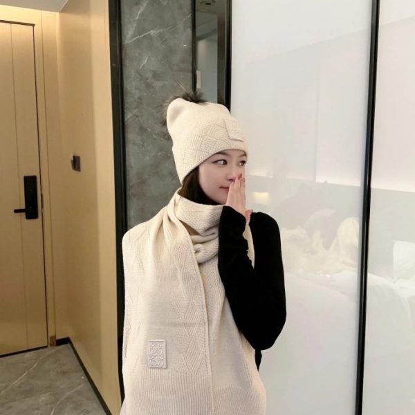 repliche,replica,perfette,siti di,affidabili,migliori siti,dove comprare,1:1,scarpe da ginnastica Sciarpa per cappello da abito classico Loewe