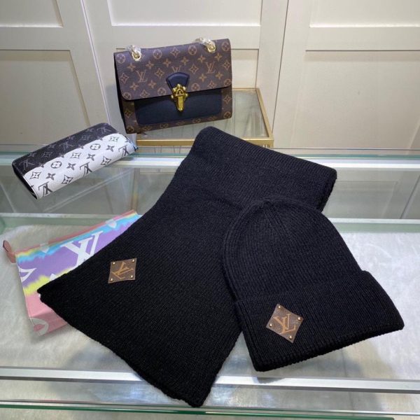 repliche,replica,perfette,siti di,affidabili,migliori siti,dove comprare,1:1,scarpe da ginnastica Set classico con cappello e sciarpa Louis Vuitton