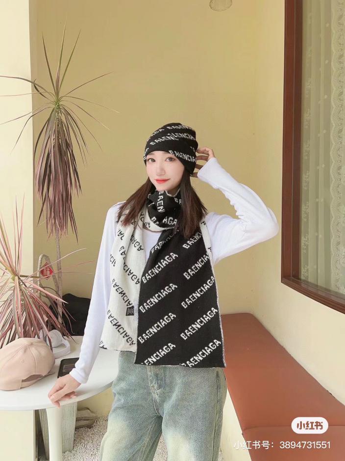 repliche,replica,perfette,siti di,affidabili,migliori siti,dove comprare,1:1,scarpe da ginnastica Set cappello e sciarpa di Balenciaga repliche,replica,perfette,siti di,affidabili,migliori siti,dove comprare,1:1,scarpe da ginnastica Set cappello e sciarpa di Balenciaga