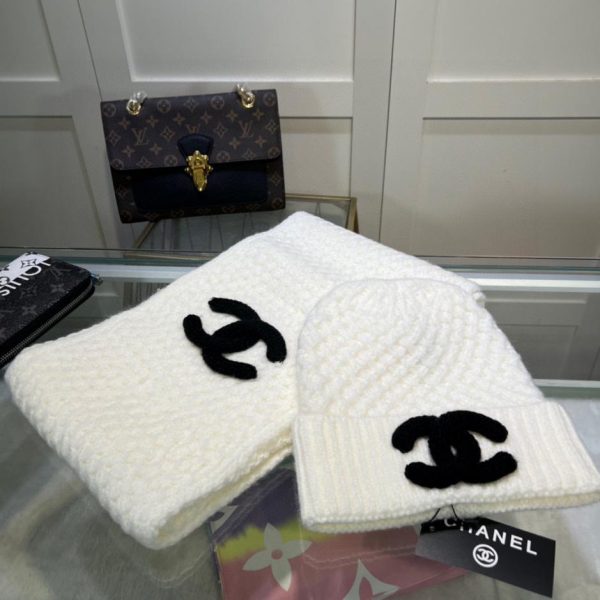 repliche,replica,perfette,siti di,affidabili,migliori siti,dove comprare,1:1,scarpe da ginnastica Nuovo set cappello e sciarpa Chanel