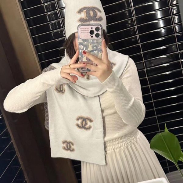repliche,replica,perfette,siti di,affidabili,migliori siti,dove comprare,1:1,scarpe da ginnastica Nuovo set cappello e sciarpa Chanel