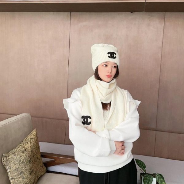 repliche,replica,perfette,siti di,affidabili,migliori siti,dove comprare,1:1,scarpe da ginnastica Nuovo set cappello e sciarpa Chanel