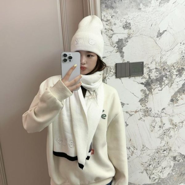 repliche,replica,perfette,siti di,affidabili,migliori siti,dove comprare,1:1,scarpe da ginnastica Set classico con cappello e sciarpa Louis Vuitton