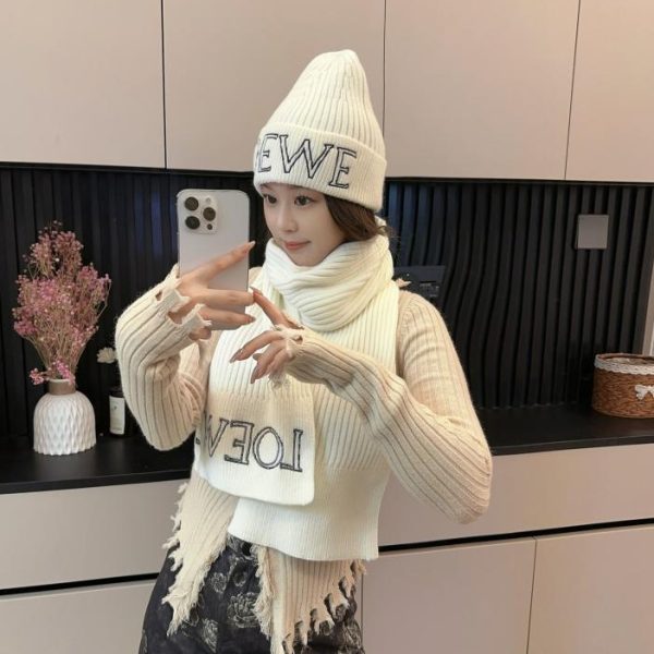 repliche,replica,perfette,siti di,affidabili,migliori siti,dove comprare,1:1,scarpe da ginnastica Sciarpa per cappello da abito classico Loewe