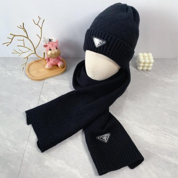 repliche,replica,perfette,siti di,affidabili,migliori siti,dove comprare,1:1,scarpe da ginnastica Cappello due pezzi Prada in lana