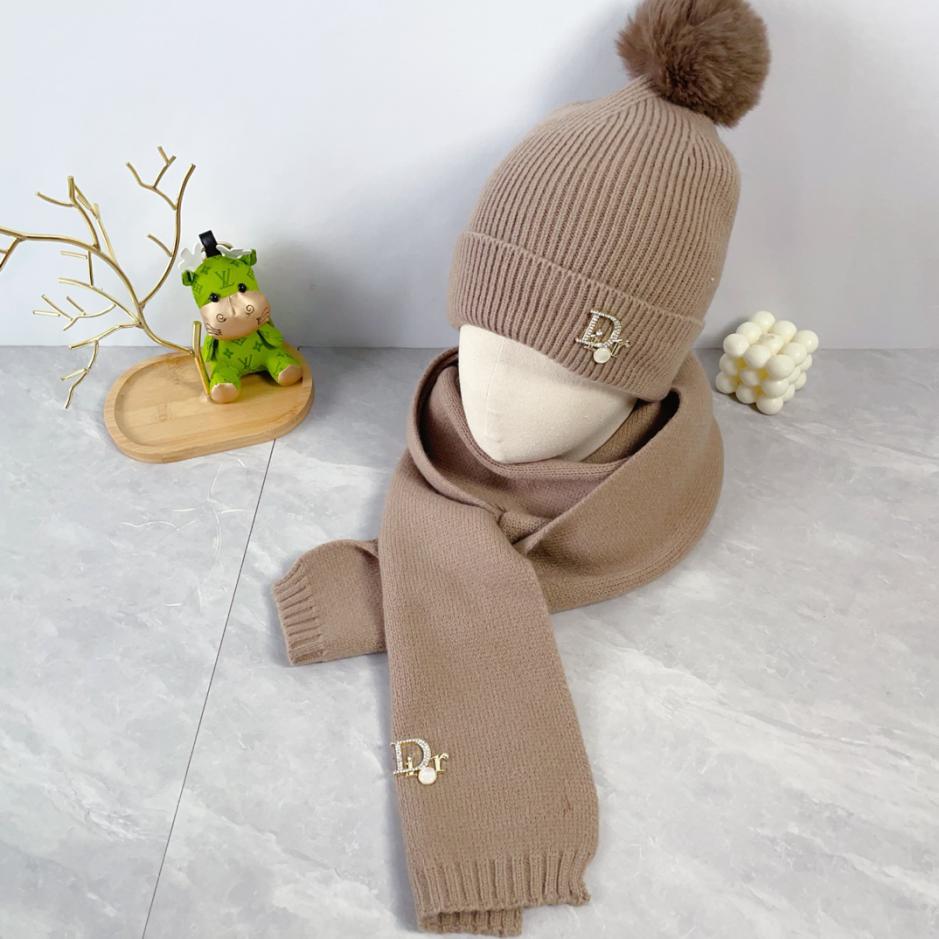 repliche,replica,perfette,siti di,affidabili,migliori siti,dove comprare,1:1,scarpe da ginnastica Cappello due pezzi Dior in lana repliche,replica,perfette,siti di,affidabili,migliori siti,dove comprare,1:1,scarpe da ginnastica Cappello due pezzi Dior in lana