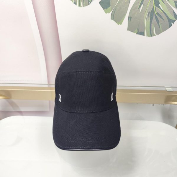 repliche,replica,perfette,siti di,affidabili,migliori siti,dove comprare,1:1,scarpe da ginnastica Berretto da baseball Hermes versione alta con lettera H ricamata