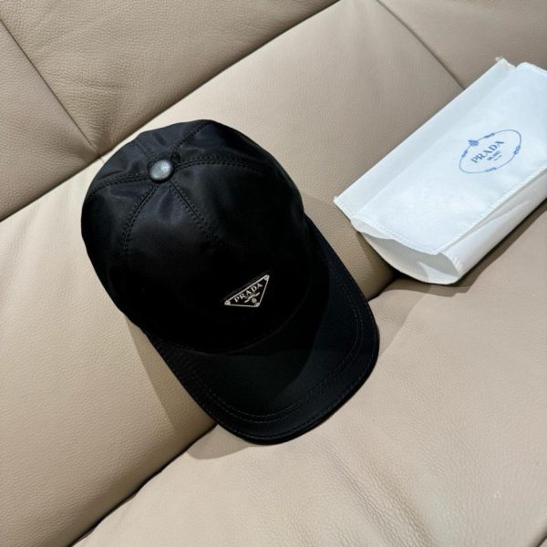 repliche,replica,perfette,siti di,affidabili,migliori siti,dove comprare,1:1,scarpe da ginnastica Prada classico berretto da baseball classico logo in metallo a triangolo rovesciato