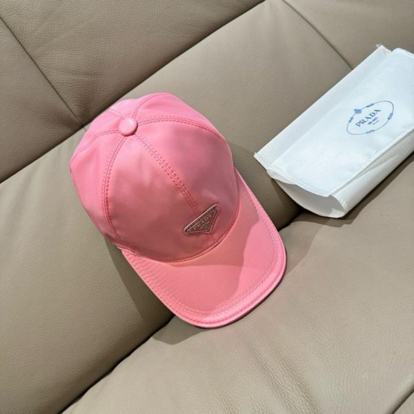 repliche,replica,perfette,siti di,affidabili,migliori siti,dove comprare,1:1,scarpe da ginnastica Prada classico berretto da baseball classico logo in metallo a triangolo rovesciato