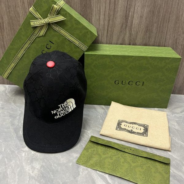 repliche,replica,perfette,siti di,affidabili,migliori siti,dove comprare,1:1,scarpe da ginnastica North Face in co-branding GUCCI