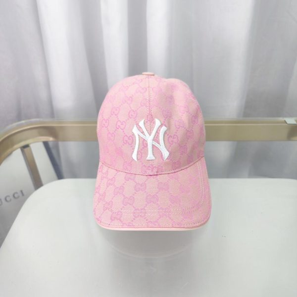 repliche,replica,perfette,siti di,affidabili,migliori siti,dove comprare,1:1,scarpe da ginnastica Cappellino da baseball floreale Ny in co-branding Gucci