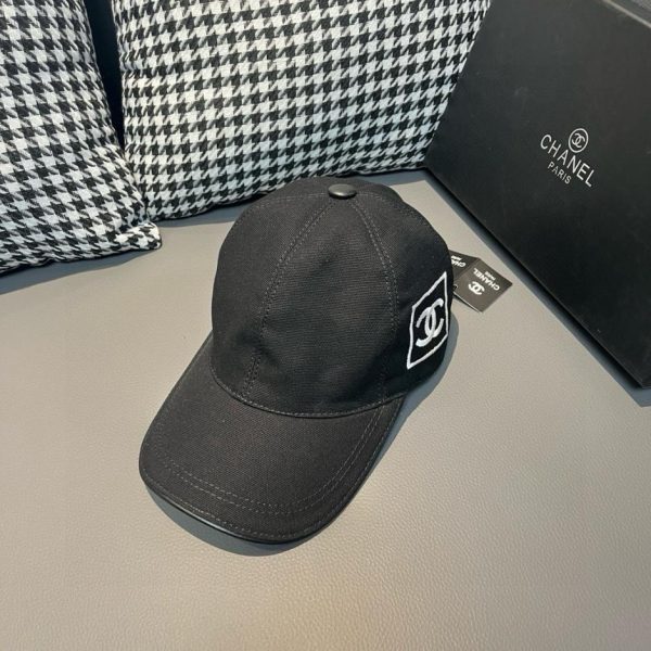repliche,replica,perfette,siti di,affidabili,migliori siti,dove comprare,1:1,scarpe da ginnastica Cappello da baseball Chanel con ricamo doppia C