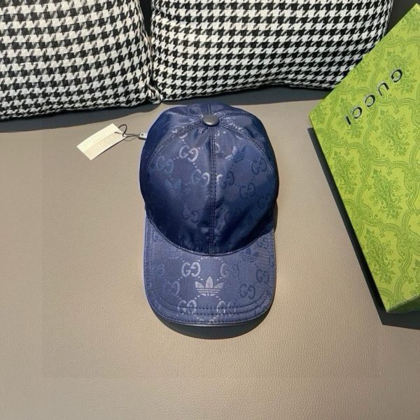repliche,replica,perfette,siti di,affidabili,migliori siti,dove comprare,1:1,scarpe da ginnastica Gucci nuovo marchio congiunto Adidas e Gucci