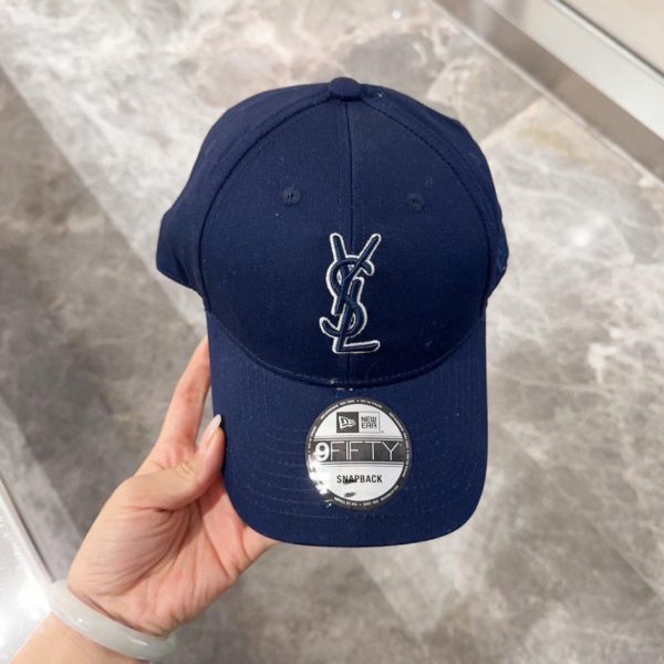 repliche,replica,perfette,siti di,affidabili,migliori siti,dove comprare,1:1,scarpe da ginnastica Cappello da baseball con lettera YSL ricamata