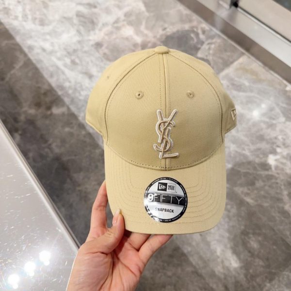 repliche,replica,perfette,siti di,affidabili,migliori siti,dove comprare,1:1,scarpe da ginnastica Cappello da baseball con lettera YSL ricamata