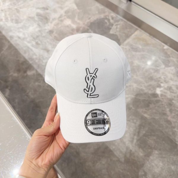 repliche,replica,perfette,siti di,affidabili,migliori siti,dove comprare,1:1,scarpe da ginnastica Cappello da baseball con lettera YSL ricamata