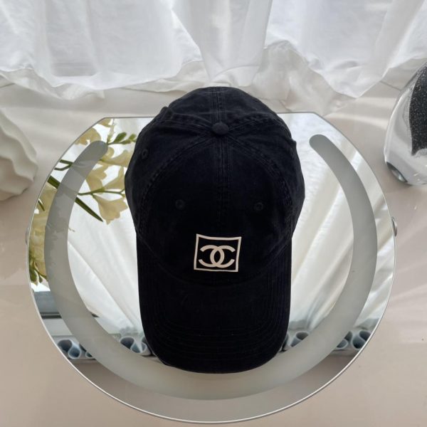 repliche,replica,perfette,siti di,affidabili,migliori siti,dove comprare,1:1,scarpe da ginnastica Chanel nuovo berretto da baseball autunno e inverno