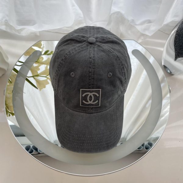 repliche,replica,perfette,siti di,affidabili,migliori siti,dove comprare,1:1,scarpe da ginnastica Chanel nuovo berretto da baseball autunno e inverno