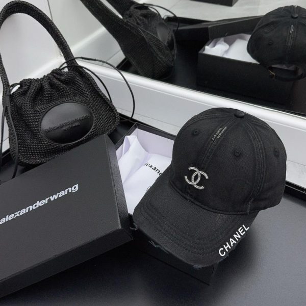 repliche,replica,perfette,siti di,affidabili,migliori siti,dove comprare,1:1,scarpe da ginnastica CHANEL nuovo berretto da baseball