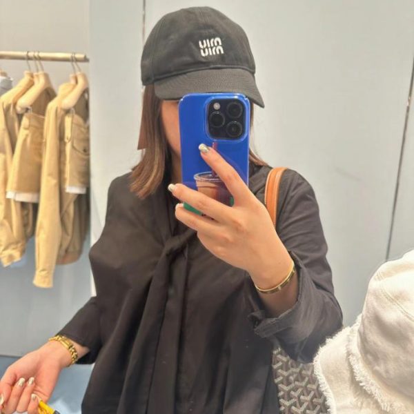 repliche,replica,perfette,siti di,affidabili,migliori siti,dove comprare,1:1,scarpe da ginnastica Cappellino da baseball colorato con coulisse di MiuMiu