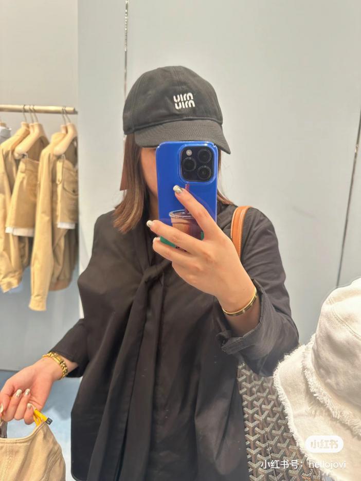 repliche,replica,perfette,siti di,affidabili,migliori siti,dove comprare,1:1,scarpe da ginnastica Cappellino da baseball colorato con coulisse di MiuMiu repliche,replica,perfette,siti di,affidabili,migliori siti,dove comprare,1:1,scarpe da ginnastica Cappellino da baseball colorato con coulisse di MiuMiu