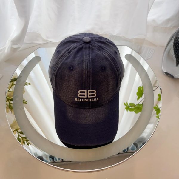 repliche,replica,perfette,siti di,affidabili,migliori siti,dove comprare,1:1,scarpe da ginnastica Nuovo berretto da baseball di Balenciaga