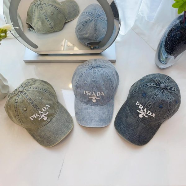 repliche,replica,perfette,siti di,affidabili,migliori siti,dove comprare,1:1,scarpe da ginnastica Nuovo berretto da baseball in denim di Prada