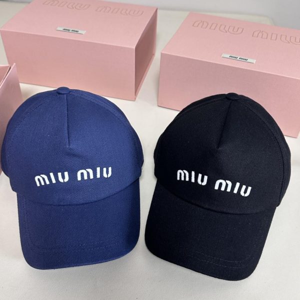 repliche,replica,perfette,siti di,affidabili,migliori siti,dove comprare,1:1,scarpe da ginnastica Cappellino da baseball di MiuMiu