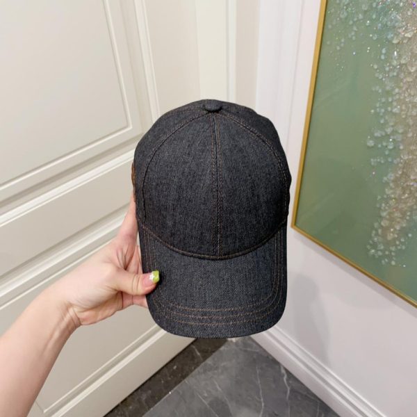 repliche,replica,perfette,siti di,affidabili,migliori siti,dove comprare,1:1,scarpe da ginnastica Berretto da baseball in denim da donna MiuMiu