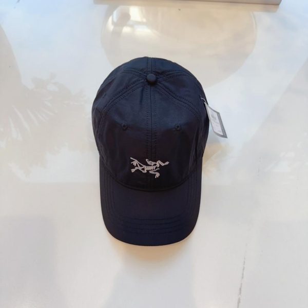 repliche,replica,perfette,siti di,affidabili,migliori siti,dove comprare,1:1,scarpe da ginnastica Cappello da baseball Arcteryx in tessuto ad asciugatura rapida