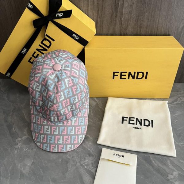 repliche,replica,perfette,siti di,affidabili,migliori siti,dove comprare,1:1,scarpe da ginnastica Classico berretto da baseball Fendi