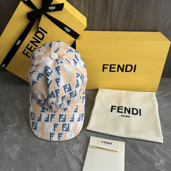 repliche,replica,perfette,siti di,affidabili,migliori siti,dove comprare,1:1,scarpe da ginnastica Classico berretto da baseball Fendi